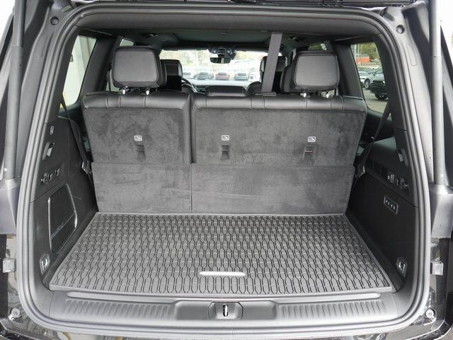 2025 Jeep Wagoneer Series II Overland