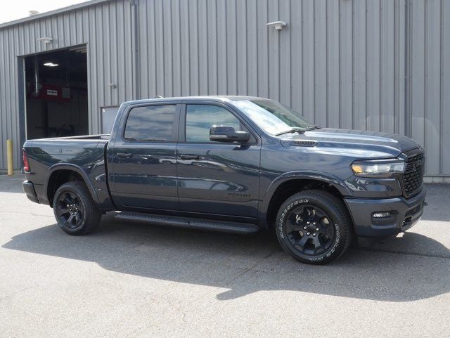 2026 RAM 1500 Big Horn/Lone Star Night Edition
