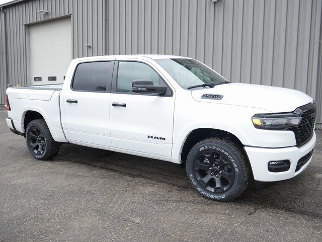 2026 RAM 1500 Big Horn/Lone Star Night Edition