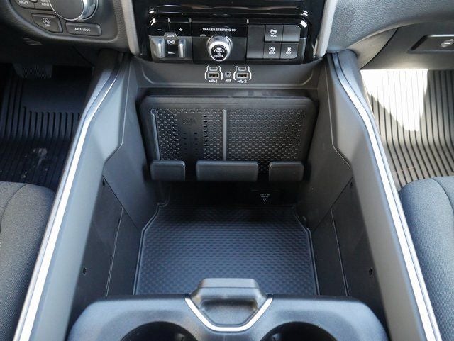 2026 RAM 1500 Big Horn/Lone Star Night Edition