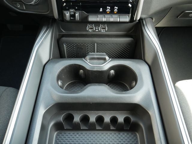 2026 RAM 1500 Big Horn/Lone Star Night Edition