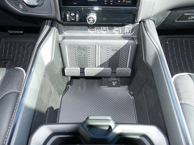 2026 RAM 1500 Limited Night Edition