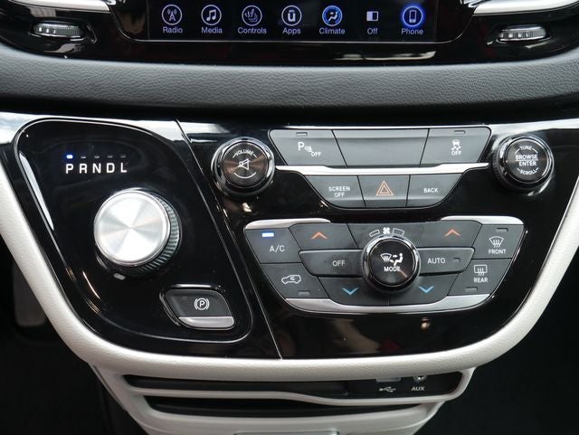 2017 Chrysler Pacifica Touring L