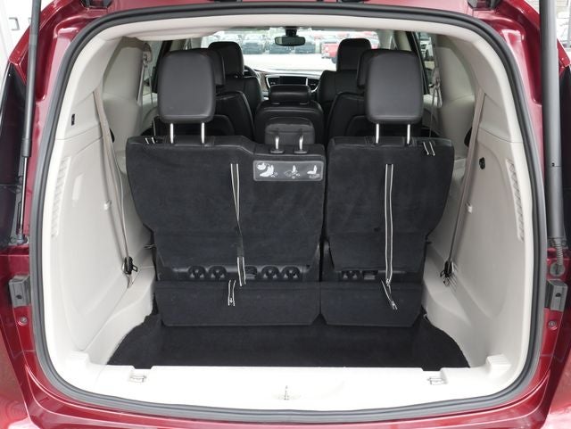 2017 Chrysler Pacifica Touring L
