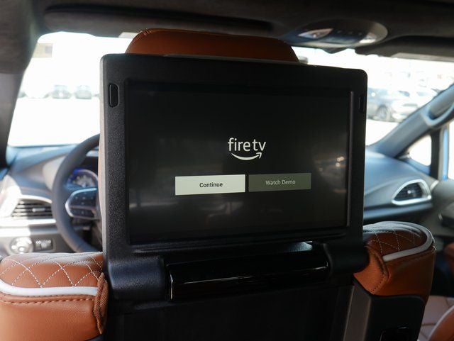 2026 Chrysler Pacifica Pinnacle