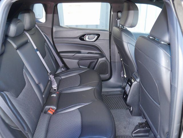 2025 Jeep Compass Altitude