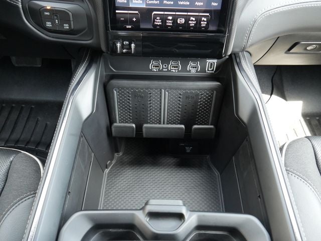 2025 RAM 2500 Limited Night Edition