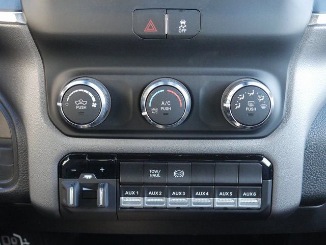 2024 RAM 3500 SLT