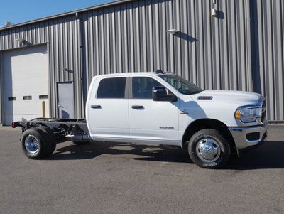 2024 RAM 3500 SLT