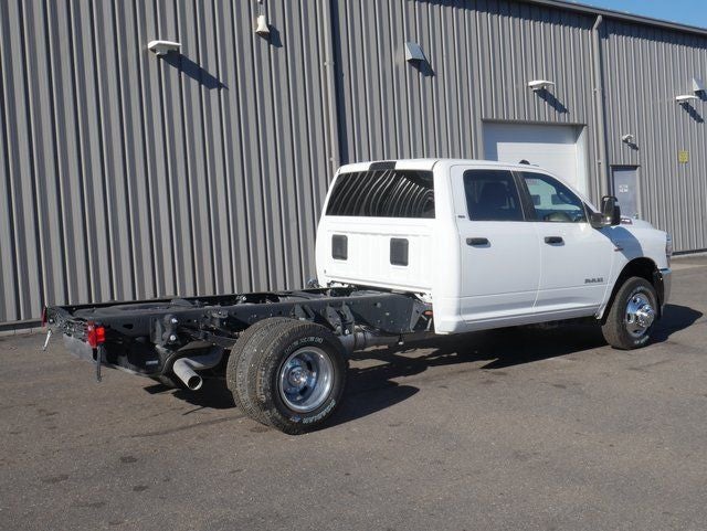 2024 RAM 3500 SLT