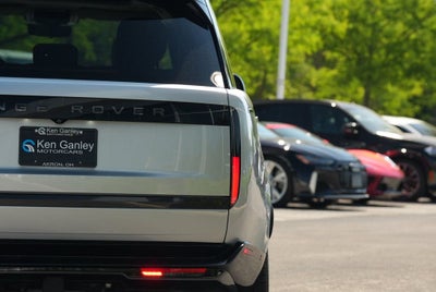 2025 Land Rover Range Rover SE