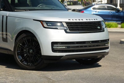 2025 Land Rover Range Rover SE