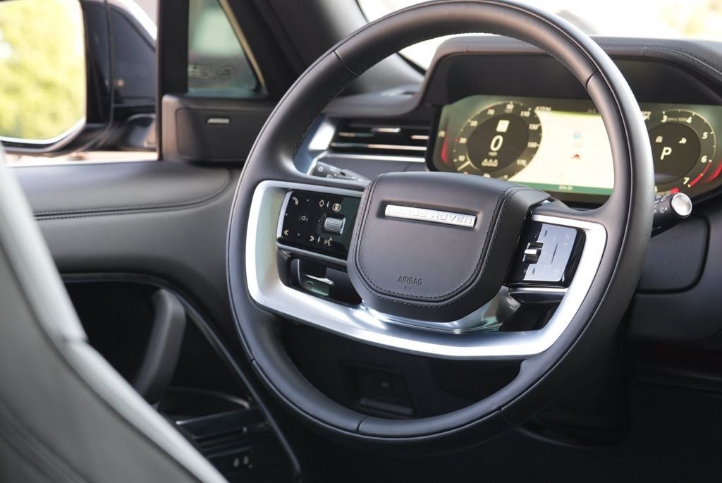 2025 Land Rover Range Rover SE