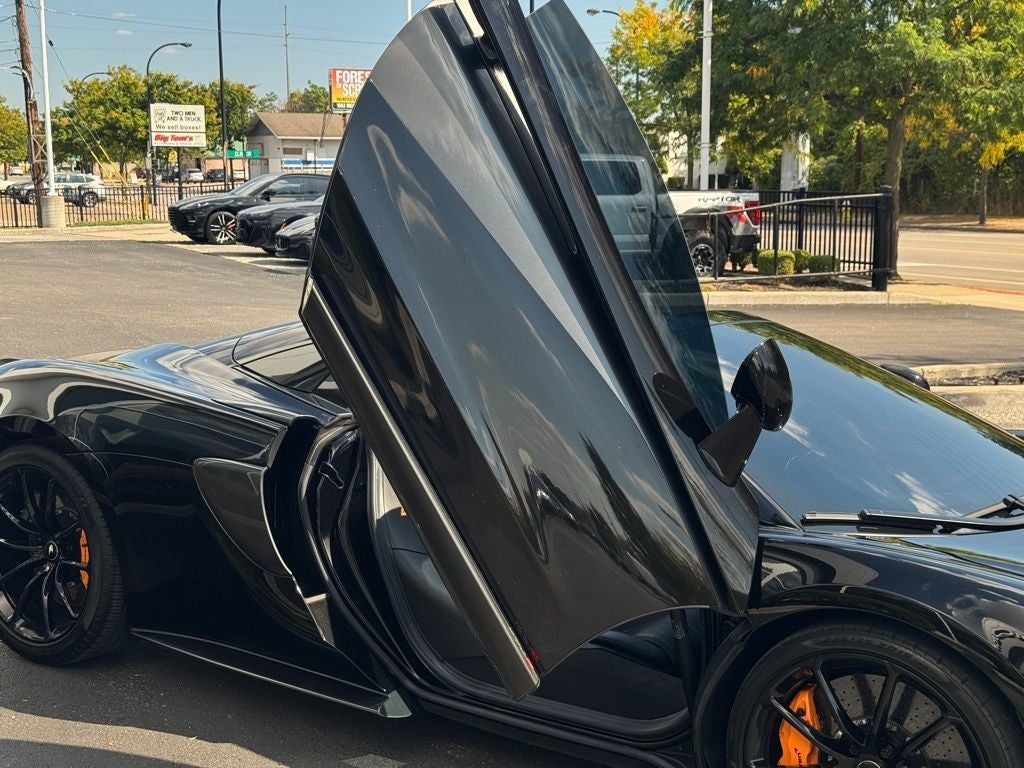 2019 McLaren 570S Base