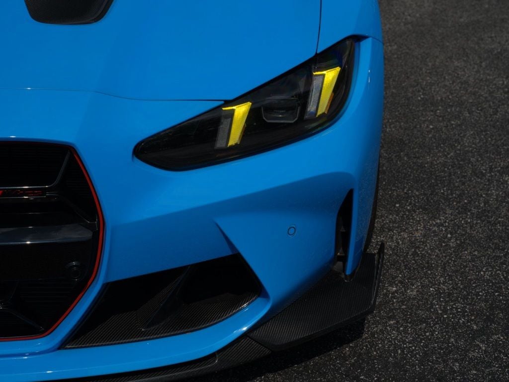 2025 BMW M4 CS