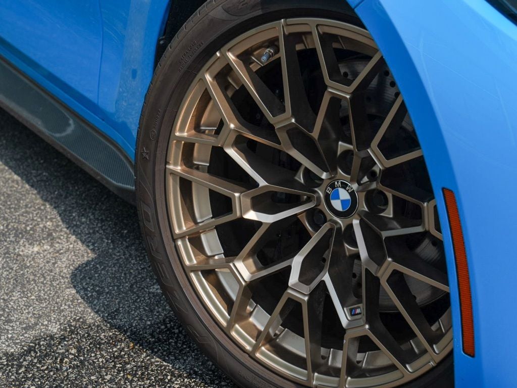 2025 BMW M4 CS