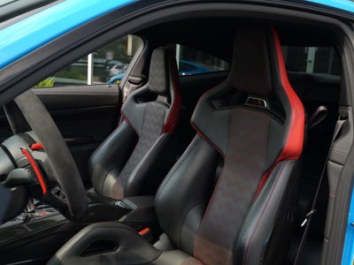 2025 BMW M4 CS