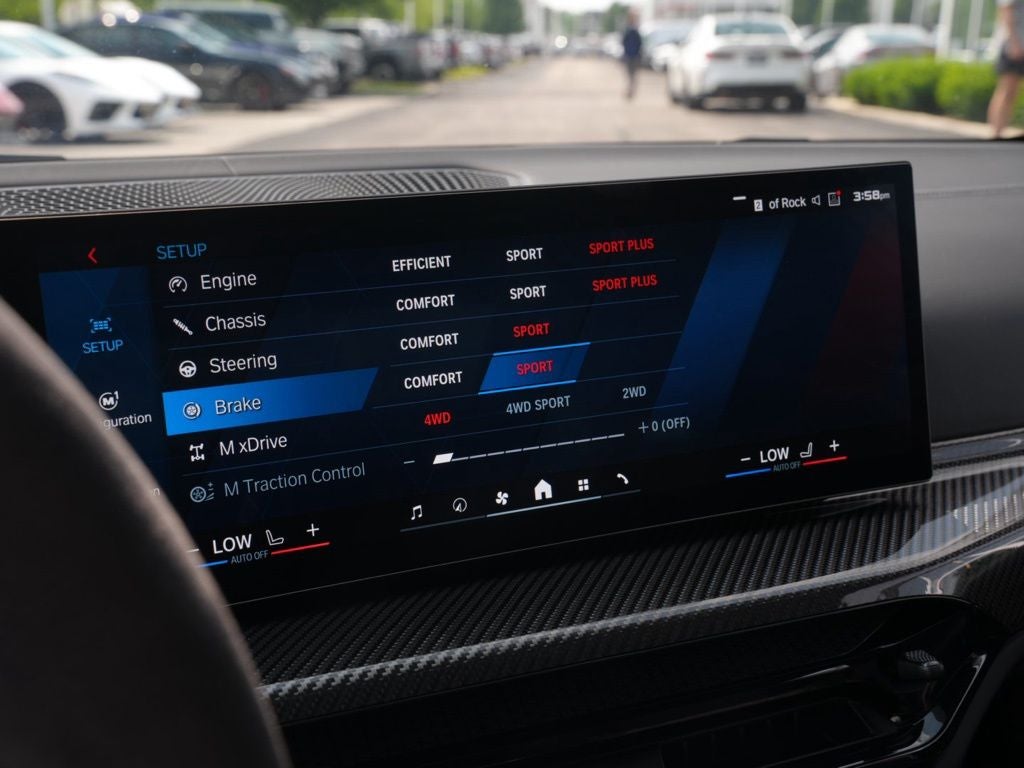 2025 BMW M4 CS
