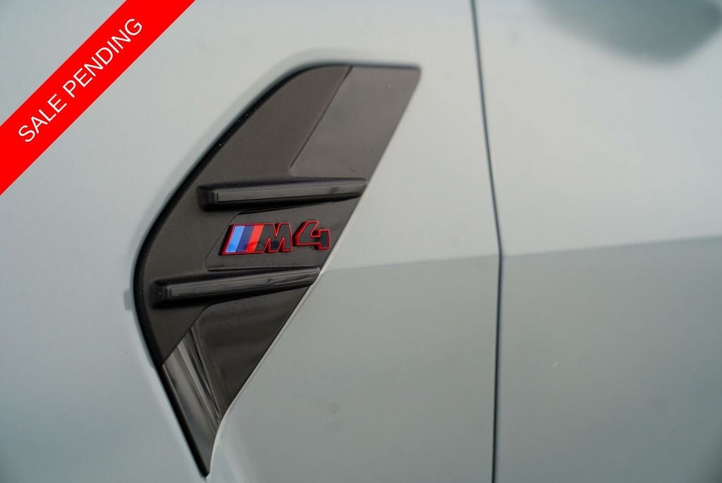 2023 BMW M4 CSL