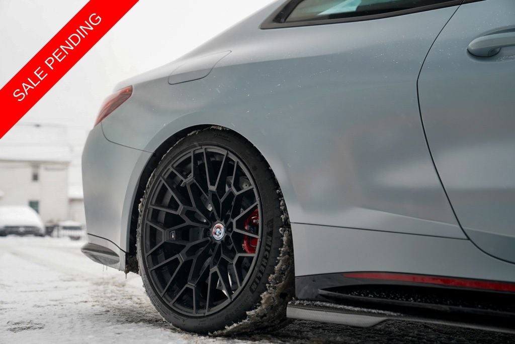 2023 BMW M4 CSL