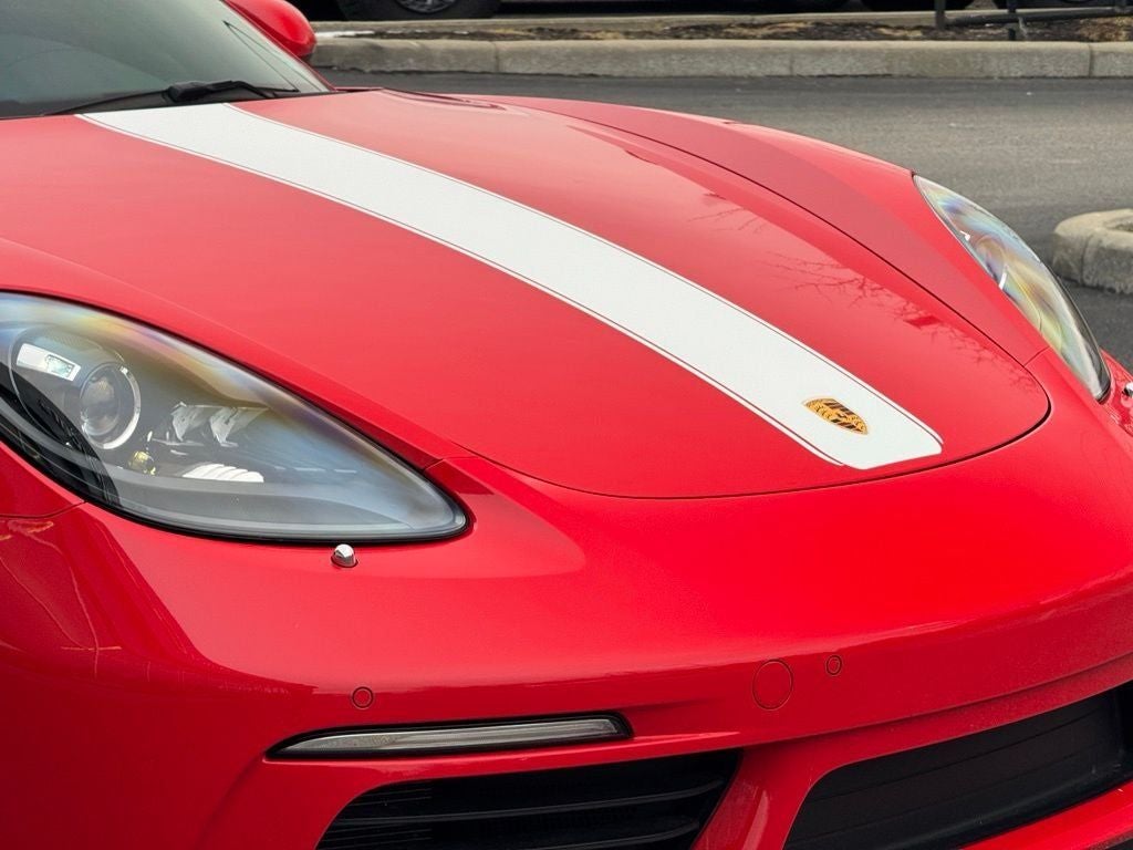 2021 Porsche 718 Cayman Base