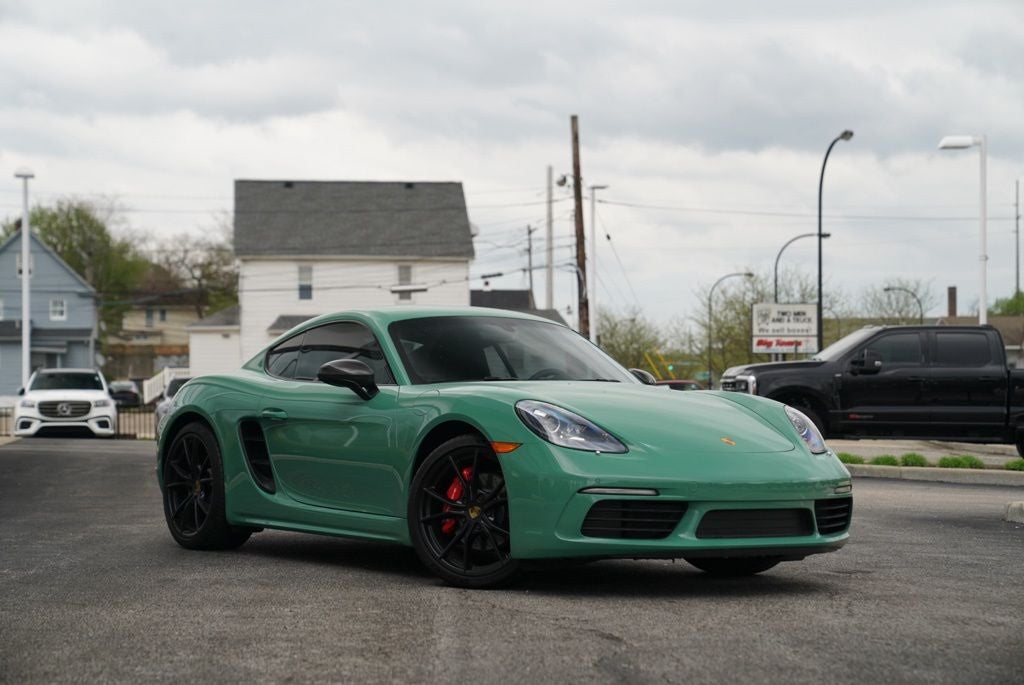 2025 Porsche 718 Cayman S