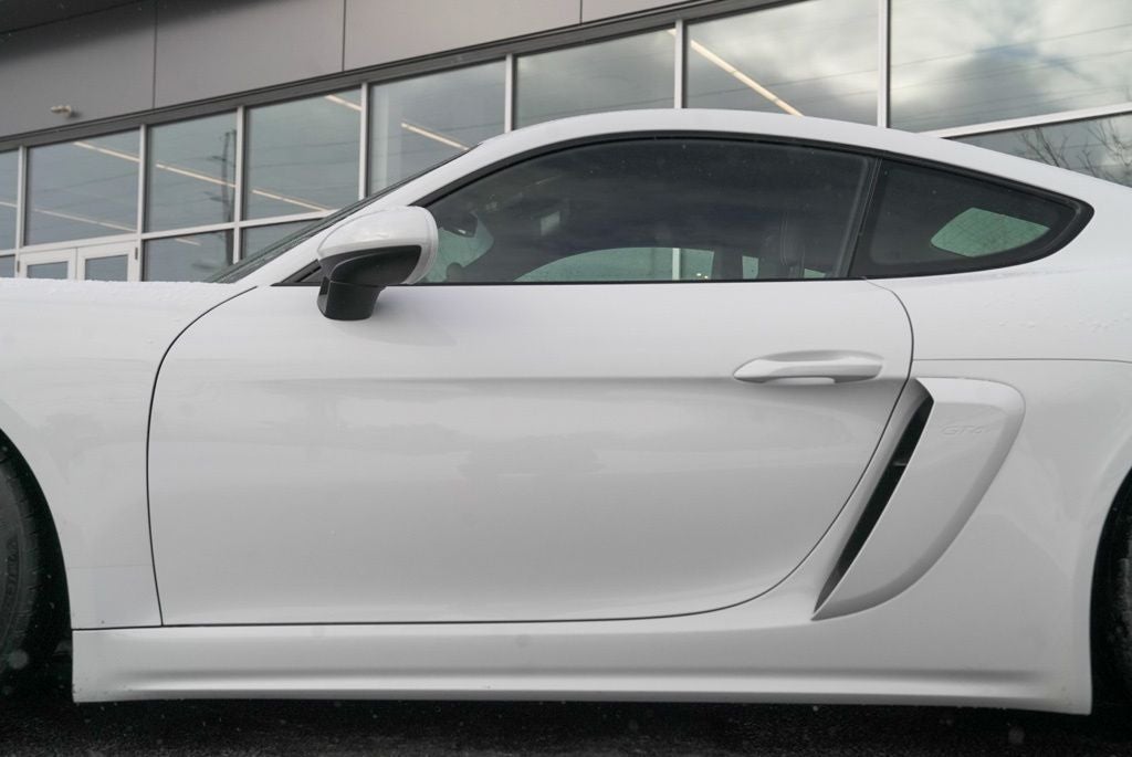 2020 Porsche 718 Cayman GT4