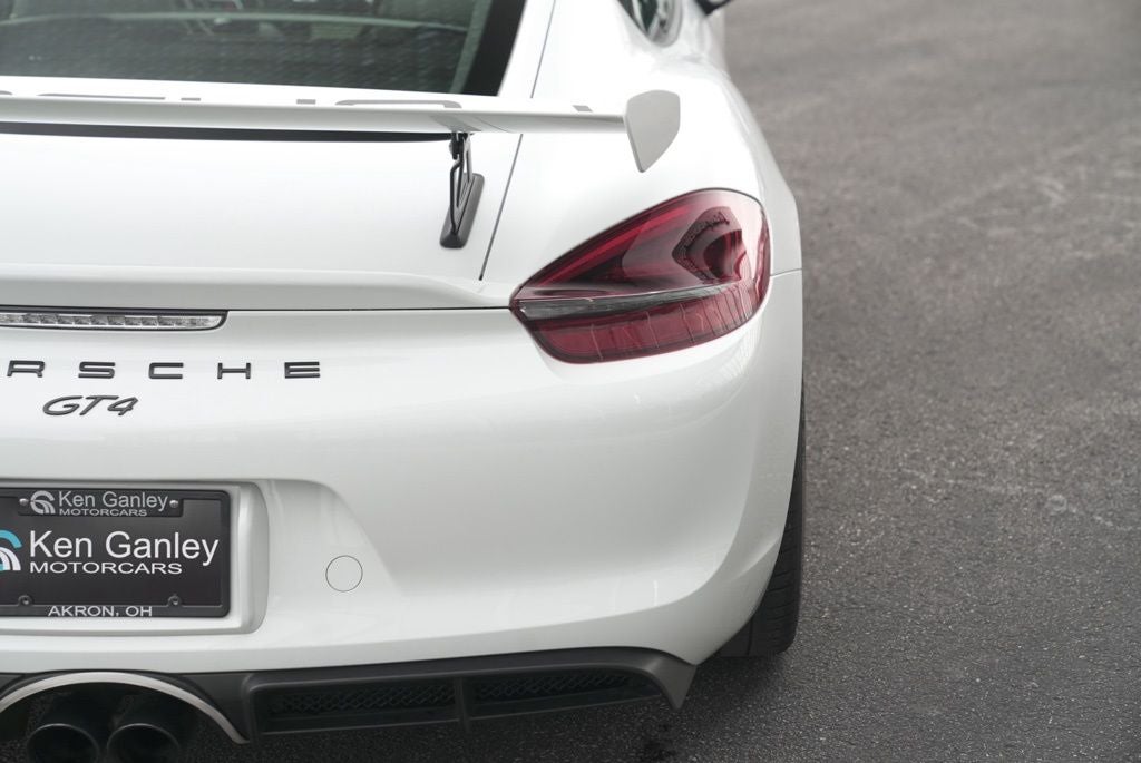 2016 Porsche Cayman GT4