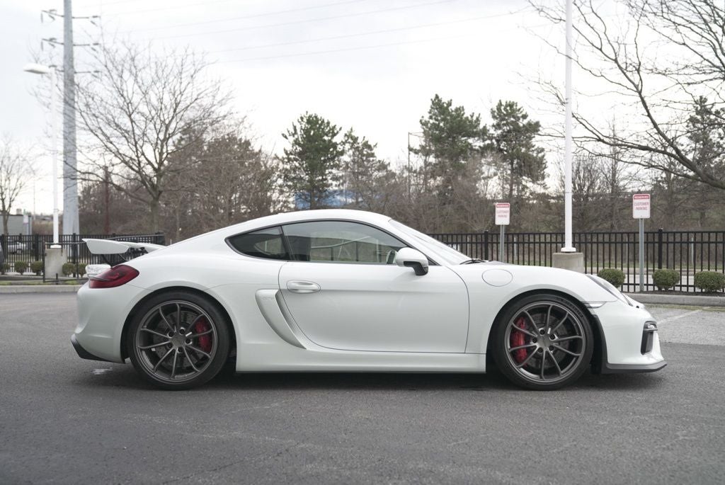 2016 Porsche Cayman GT4