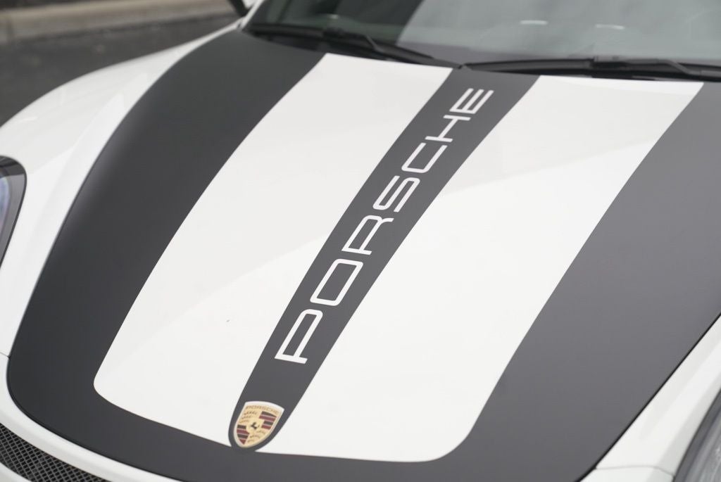 2016 Porsche Cayman GT4