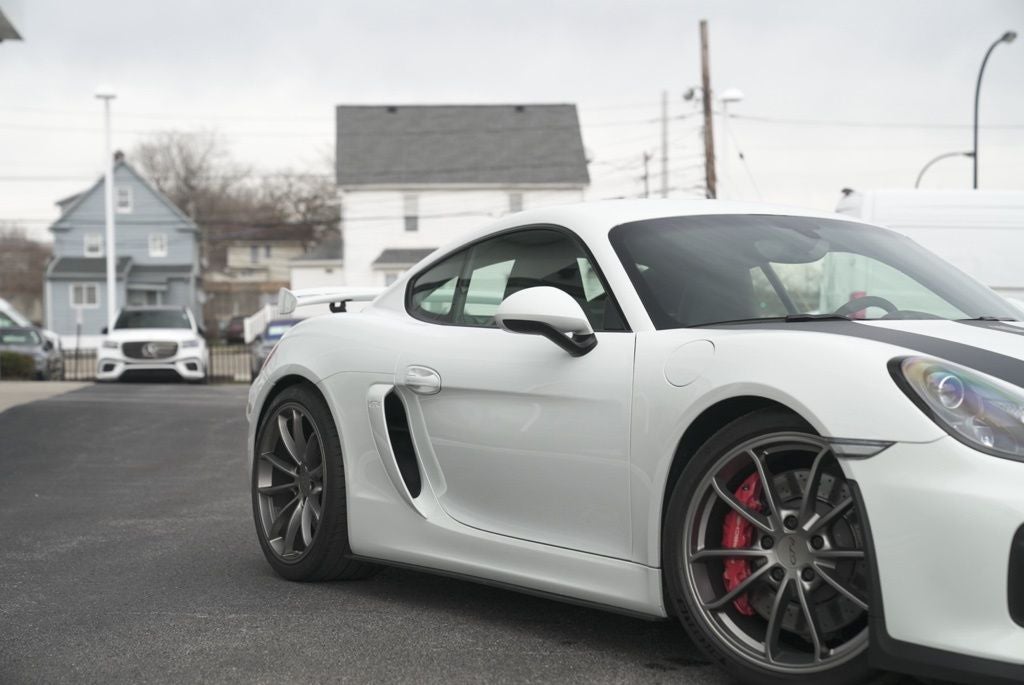 2016 Porsche Cayman GT4