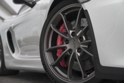 2016 Porsche Cayman GT4