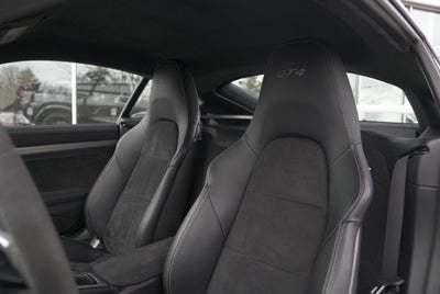 2016 Porsche Cayman GT4