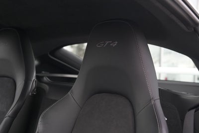 2016 Porsche Cayman GT4