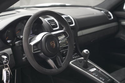 2016 Porsche Cayman GT4