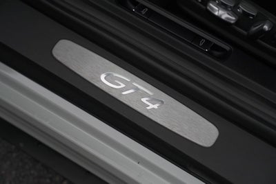 2016 Porsche Cayman GT4