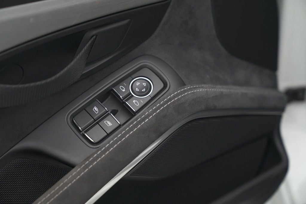 2016 Porsche Cayman GT4