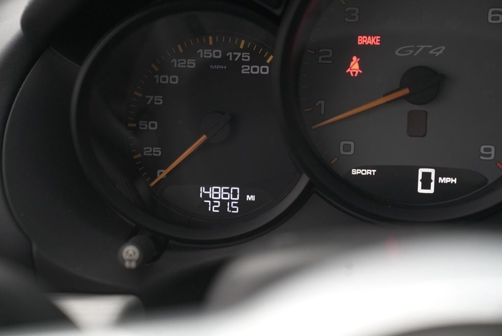 2016 Porsche Cayman GT4