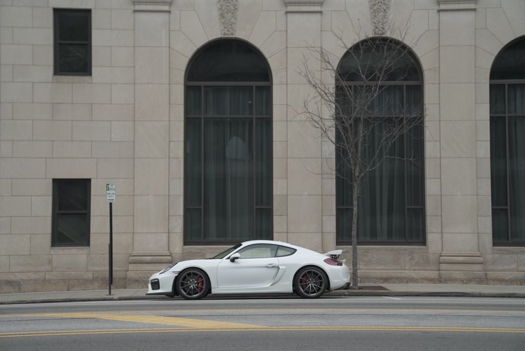 2016 Porsche Cayman GT4
