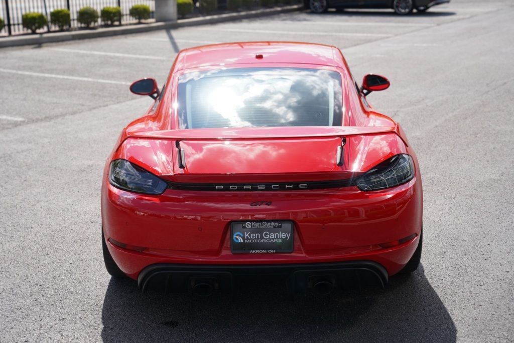 2023 Porsche 718 Cayman GT4
