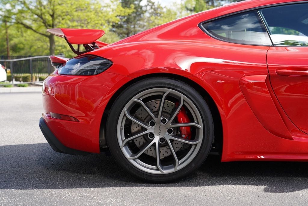 2023 Porsche 718 Cayman GT4