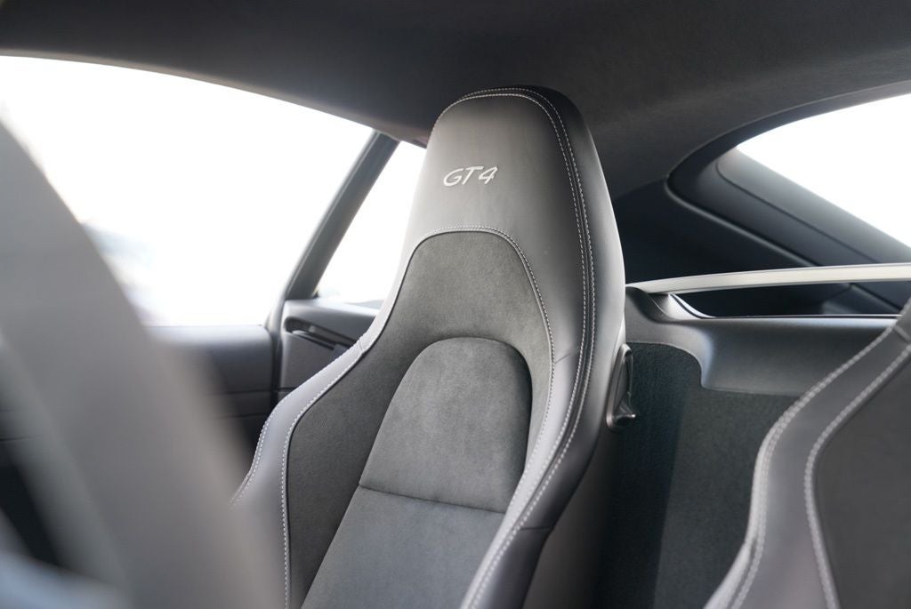2023 Porsche 718 Cayman GT4