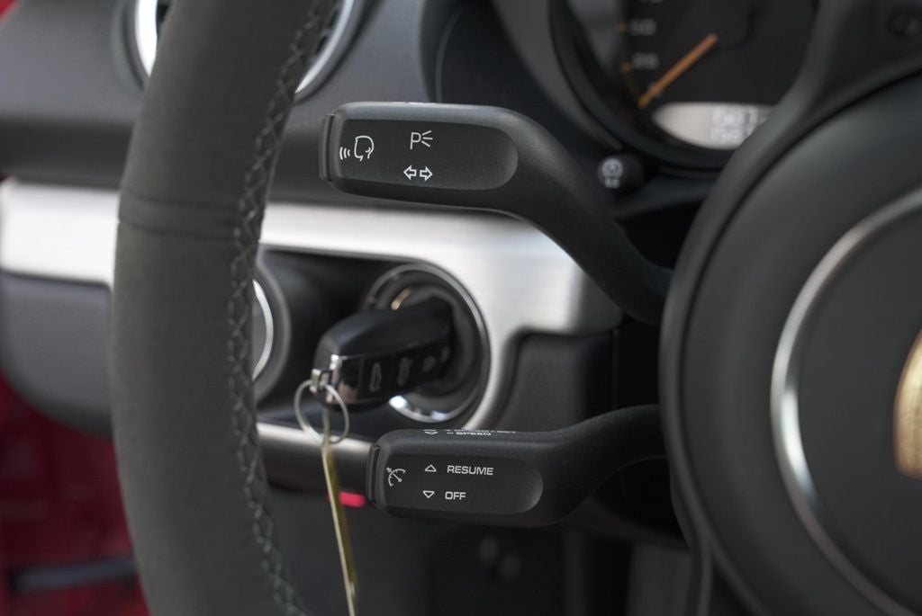 2023 Porsche 718 Cayman GT4