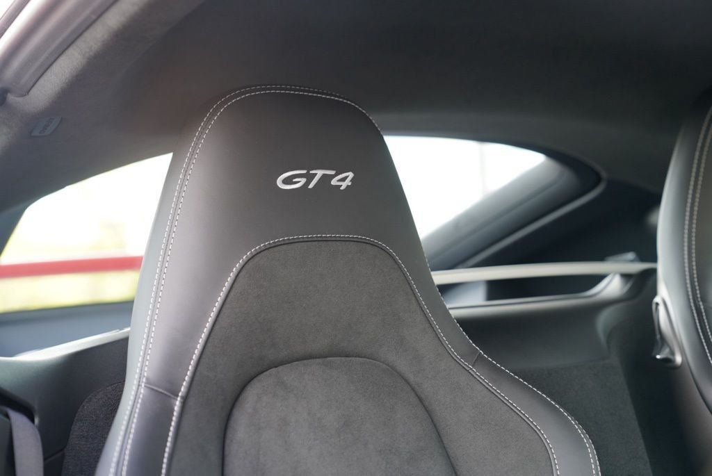 2023 Porsche 718 Cayman GT4