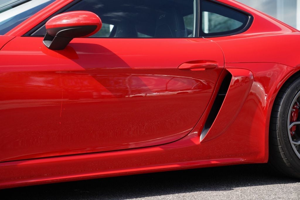 2023 Porsche 718 Cayman GT4