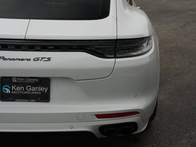2021 Porsche Panamera GTS