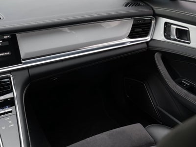 2021 Porsche Panamera GTS