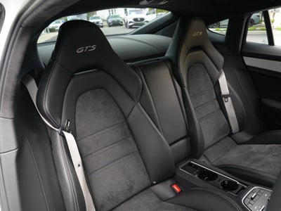 2021 Porsche Panamera GTS