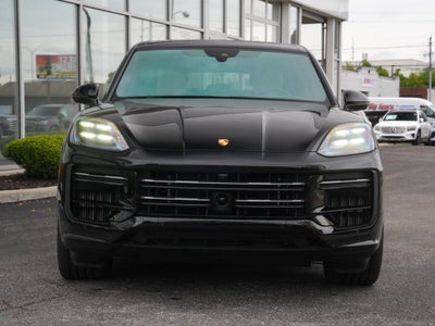 2024 Porsche Cayenne E-Hybrid Turbo