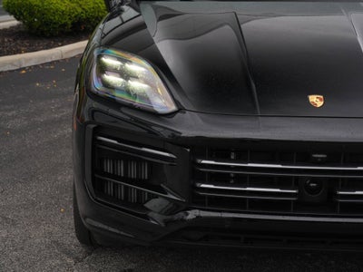 2024 Porsche Cayenne E-Hybrid Turbo
